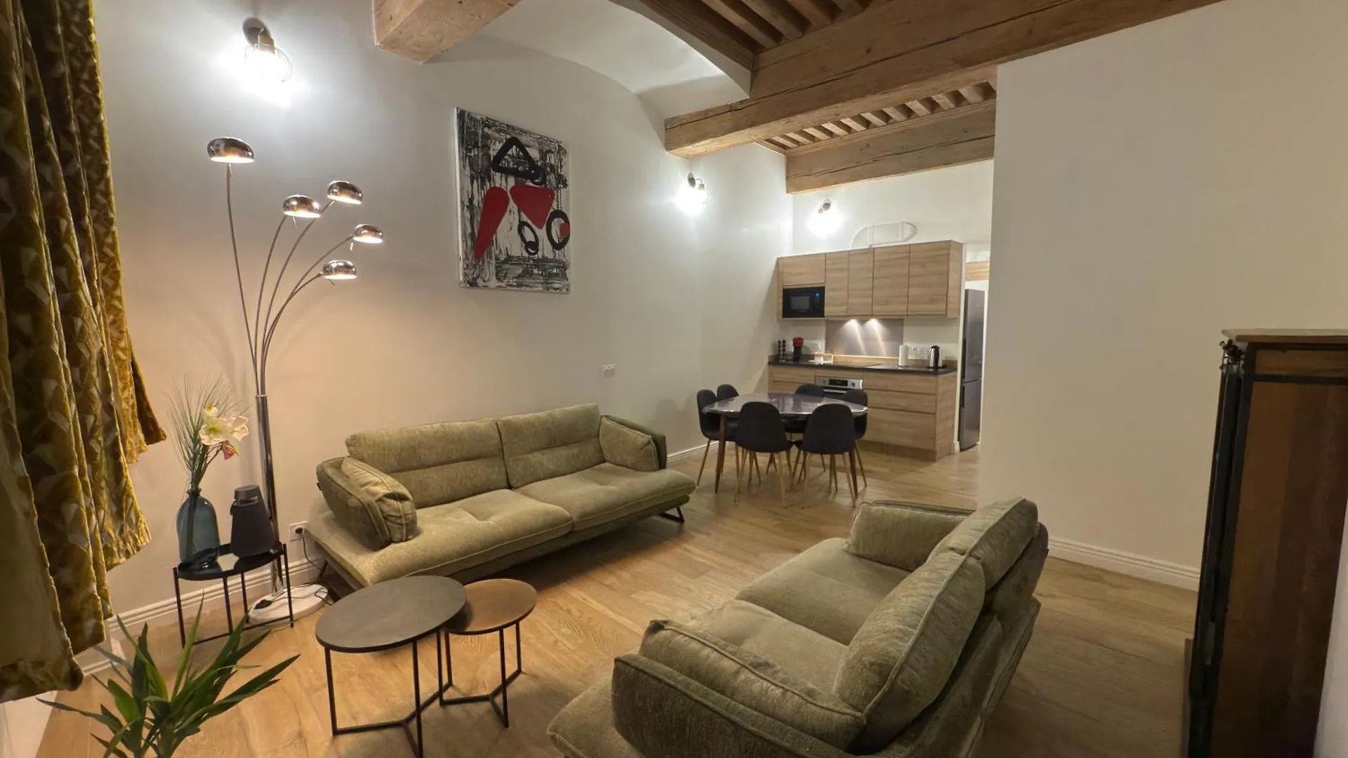 Presqu'Ile Saint Nizier Coeur De Lyon Classe 4*