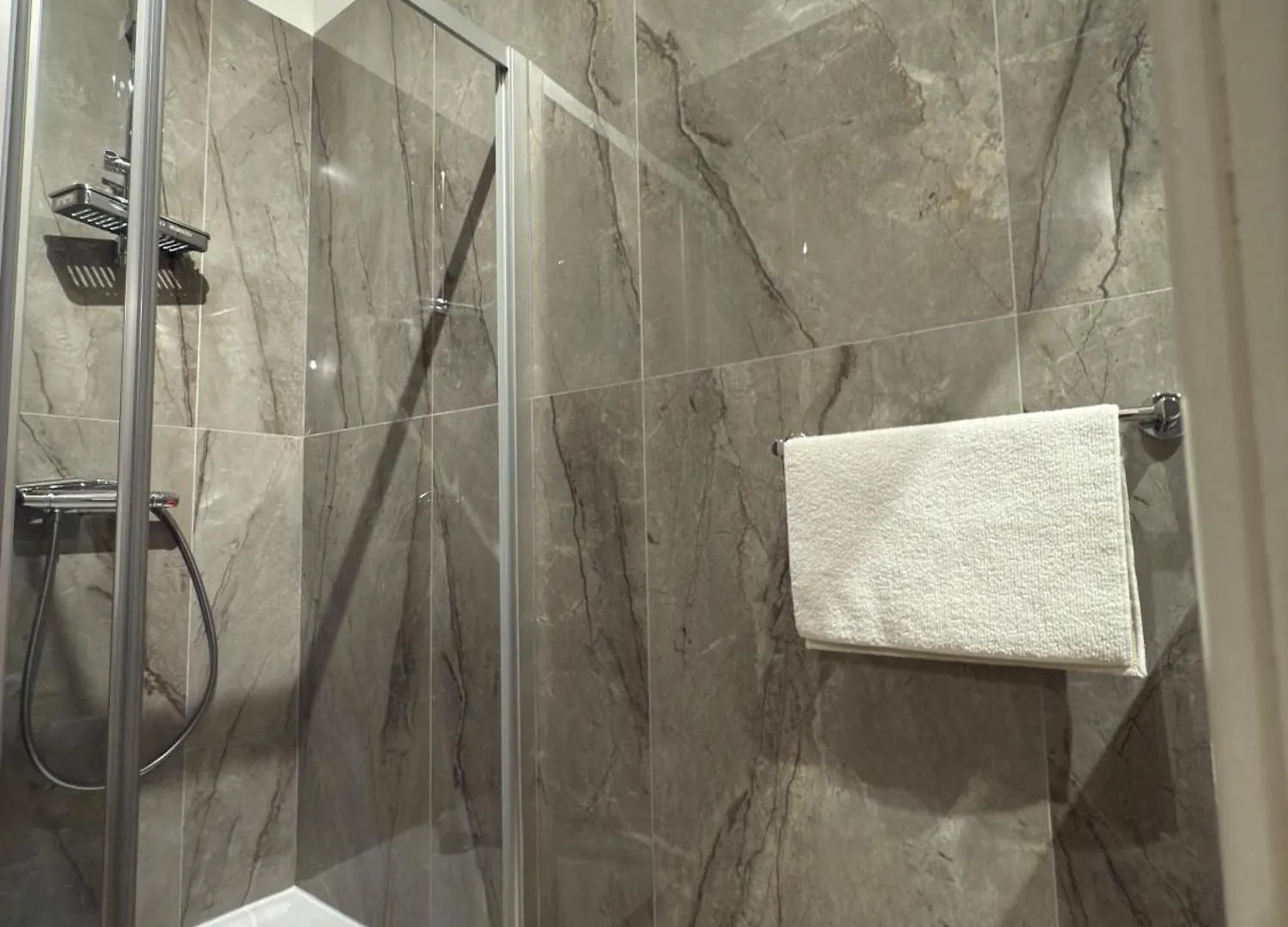Presqu'Ile Saint Nizier Coeur De Lyon Classe 4*
